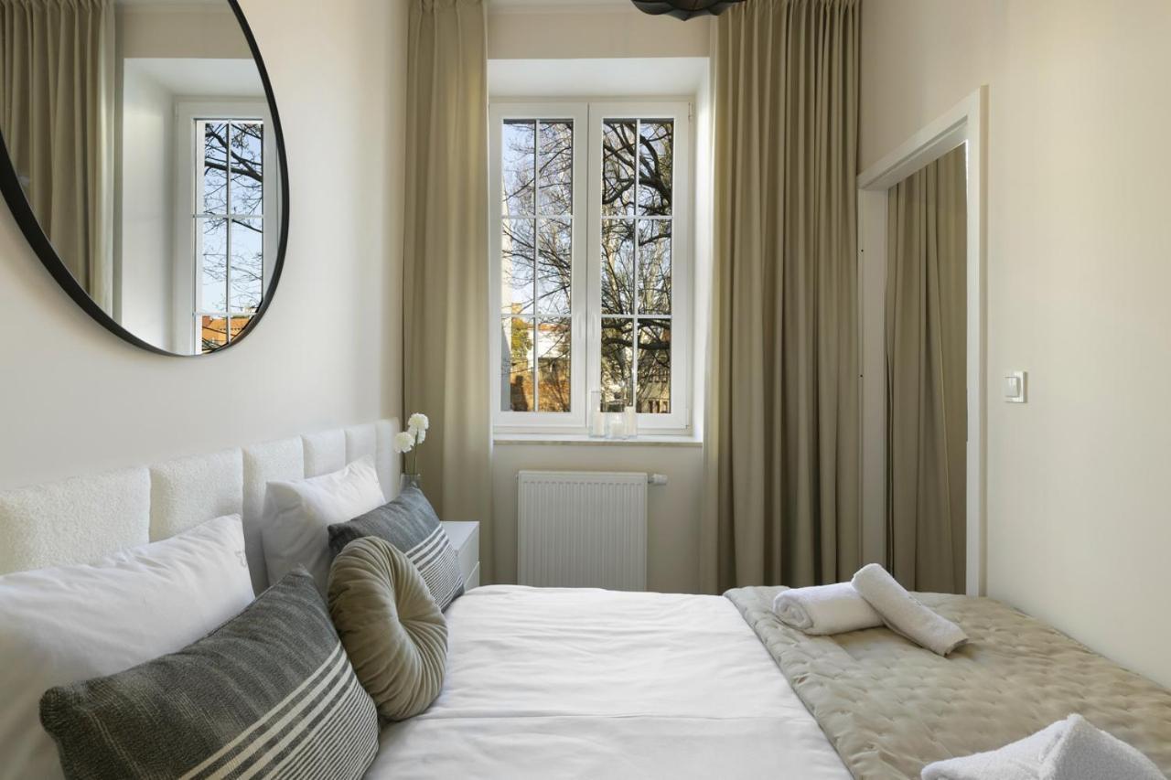 Elite Apartments Aura Old Town Гданьск Экстерьер фото
