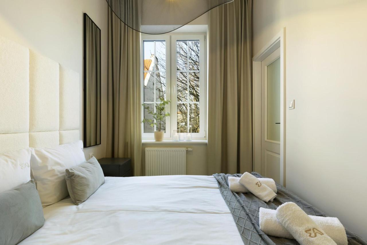 Elite Apartments Aura Old Town Гданьск Экстерьер фото